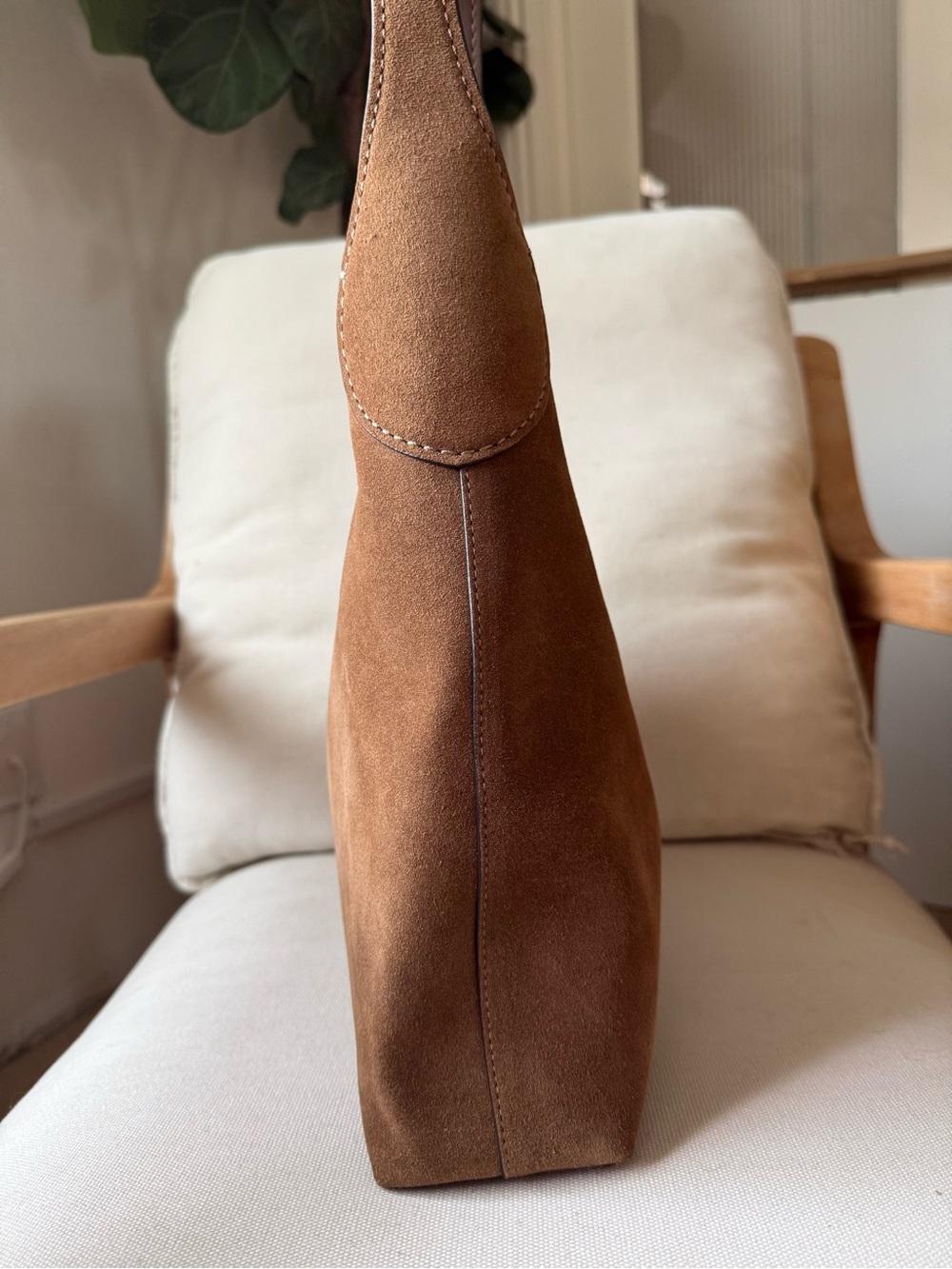 Brooklyn Shoulder Bag 28 Suede Hobo Bag in Cognac Brown - Picture 10 of 10
